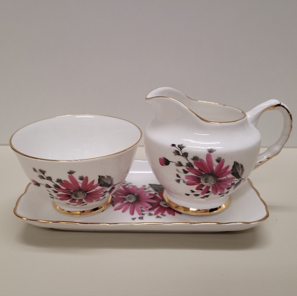 Delphine Bone China - Picture 2 of 15